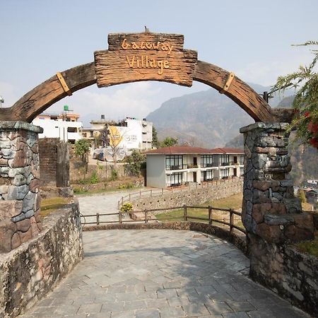 Gateway Himalaya Resort Ghanpokhara Buitenkant foto