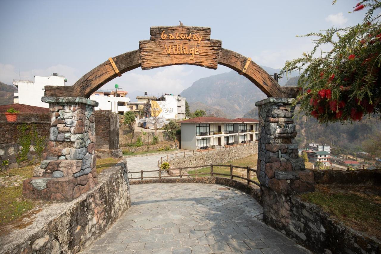 Gateway Himalaya Resort Ghanpokhara Buitenkant foto