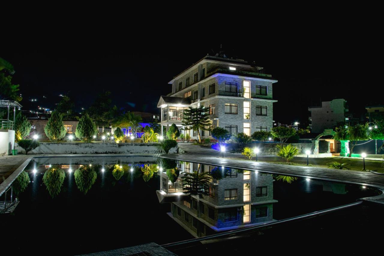 Gateway Himalaya Resort Ghanpokhara Buitenkant foto